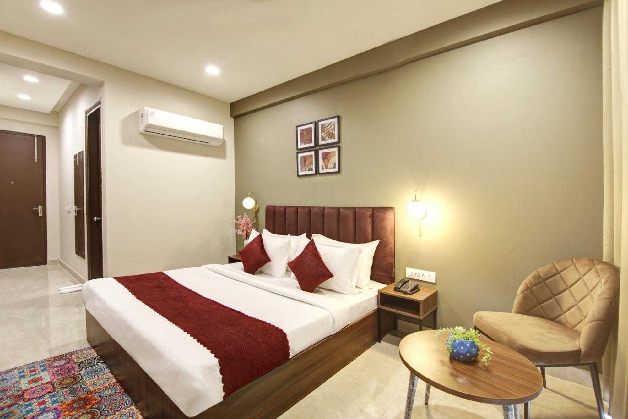 Saltstayz Sector 46 - Sohna Road And Near Paras Hospital Gurgaon Exterior photo